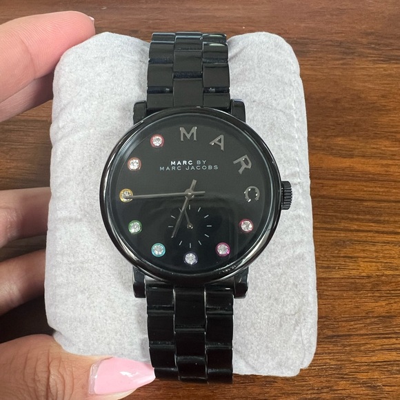 Marc by Marc Jacobs Black Dial Ion plated watch - Picture 6 of 11